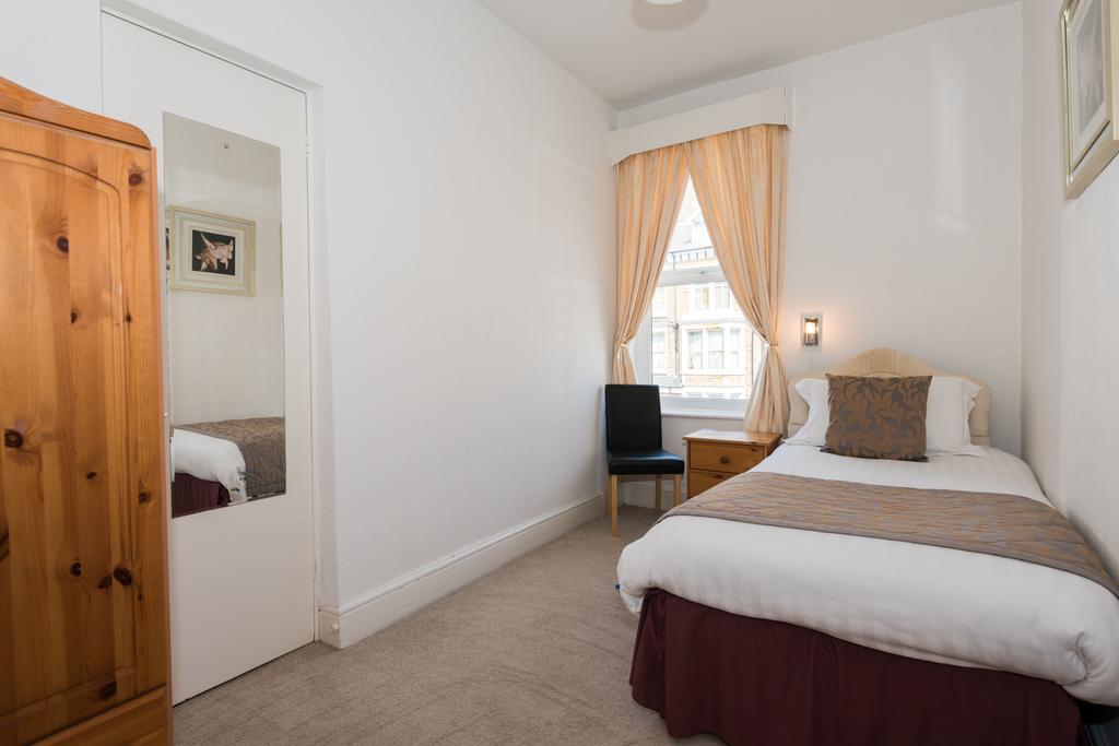 The Sea Crest Morecambe Quarto foto